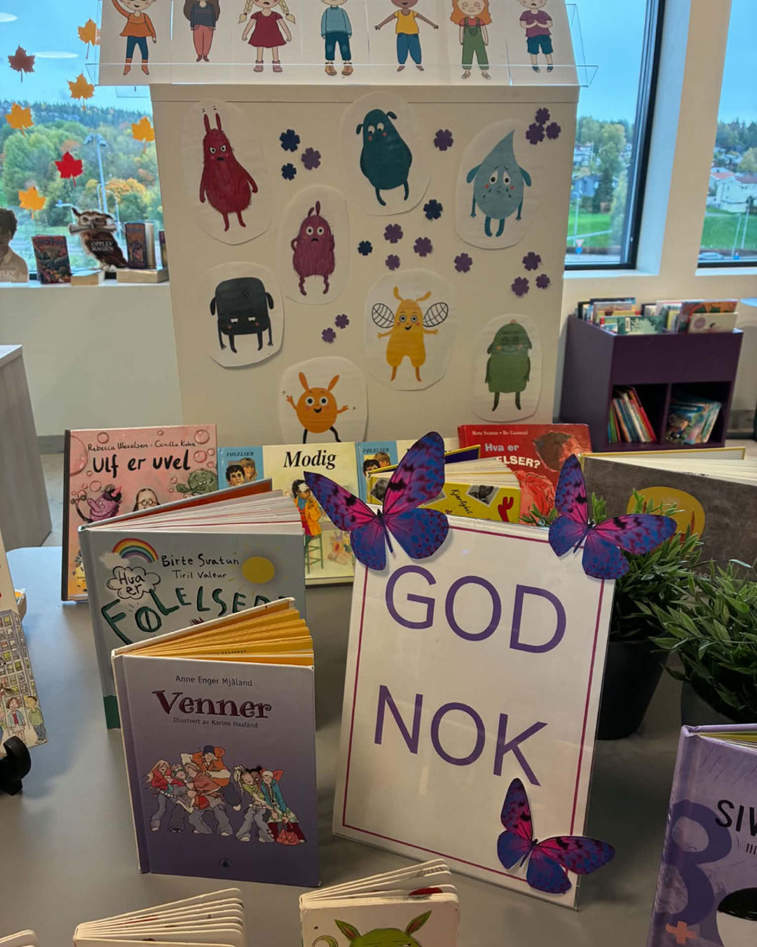 #Godnok på biblioteket 